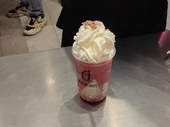 -须尽欢·冰淇淋&中国茶(翔殷路店)