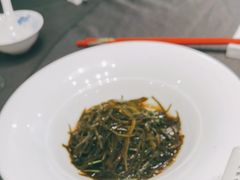 -香山湖家家宴(中山陵店)
