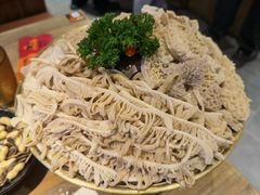 -毛肚向右·川渝毛肚王(经开永旺店)