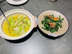 -佬太公海鸭·海鲜大排档(上海总店)