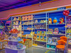 -星舰梦航(广百广场荔胜店)