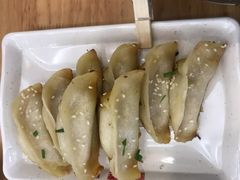 -小姜锅贴(凤凰街店)