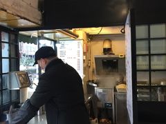 门面-父二代辣肉面·盖饭