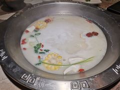 -七秒鱼·斑鱼火锅(太阳城店)
