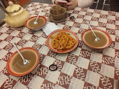 -老三样·旧食新味(绿地店)