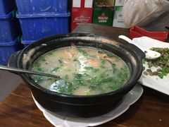 -张家卫·阳江菜·小海鲜(肥婆湾桥店)