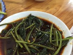 -廖哥泡椒兔(峨眉店)