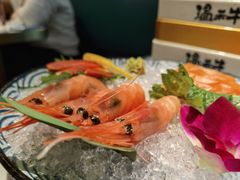 刺身拼盘（限量供应）-温禾牛·和牛寿喜烧自助火锅(恒基名人店)