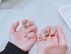 -蜜丝卡伦美甲美睫连锁