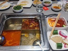 -海底捞火锅(吾悦广场店)