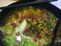 -龙记桂林米粉(财满街店)