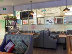-豪客嘉族·麦尼顿西餐厅(乐福天下店)