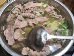 -冯烫烫跷脚牛肉·川菜小馆(武胜西街店)