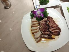 -有米猪港式餐厅