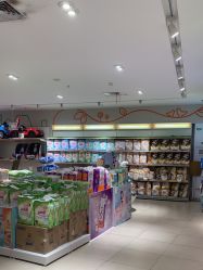 -孩子王(静安大融城店)