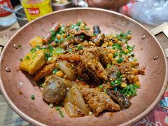 -成都你六姐·牛肉冒菜(信泰中心商场店)