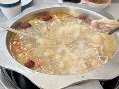 -光头药膳鸡(莱茵小镇店)