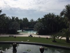 -三亚湾海居铂尔曼度假酒店