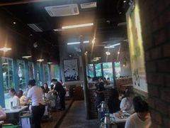 大堂-憨铁匠老火锅(龙岗万科里店)