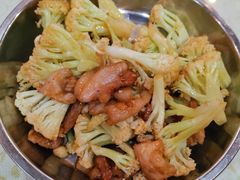 大盆炒花菜-禄源公·老莞诚饭店