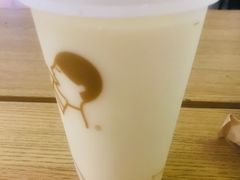 -喜茶(杭州滨江宝龙店)