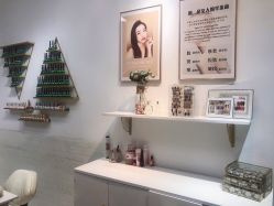 -meeting遇见美甲店