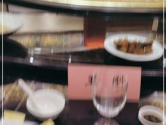 -梅龙镇酒家(南京西路总店)