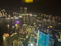 -苏丝的天空高空酒吧Suzie's Sky Bar