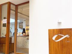 -Line 咖啡(石厦花园店)