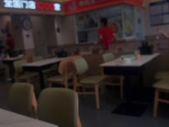 -李先生牛肉面大王(北京站售票厅餐厅)