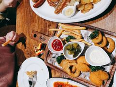 -1886德国汽车餐厅(外滩十六铺码头店)