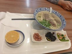 -味一楼兰州拉面(机场一店)