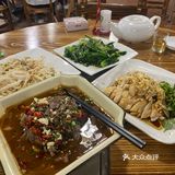 南朗镇区双人套餐98蚊，四个菜，抵到烂