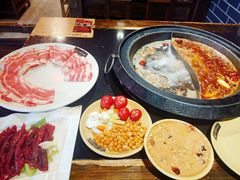 -唇辣号重庆老火锅(亦庄店)
