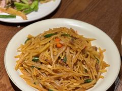 -肆海小川菜酒馆Wine Bistro (青年路店)