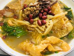 -丽丽三鲜螺蛳粉(田林路店)