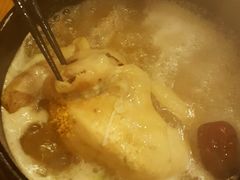 -长寿参鸡汤(朝韩风情街店)