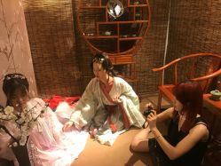 -汉仪华裳汉服馆(打浦桥店)