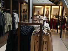 -伦敦比斯特购物村