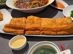 -HOMES上海本帮菜(襄阳公园店)