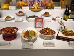 -汗腾格里·风味餐厅(新疆驻京办店)