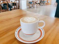 椰汁奶咖-A30 BISTRO