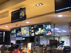 -麦当劳(海岸城店)