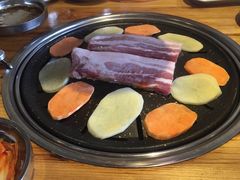 -韩国明洞碳烤肉(常平店)