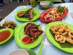 -明记烧鱼美味店