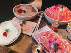 -小龙坎火锅(湖滨银泰in77店)