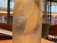 青苹果莫吉托-LO CALCOW卡路力轻食主义餐厅(陆家嘴店)