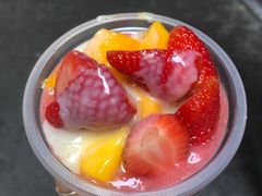 -十二中草莓冰·红豆沙冰屋(十二中店)