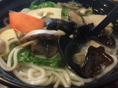 笋丝排骨米线-明月楼