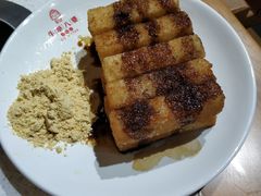 -牛华八婆麻辣烫(龙湖U城店)